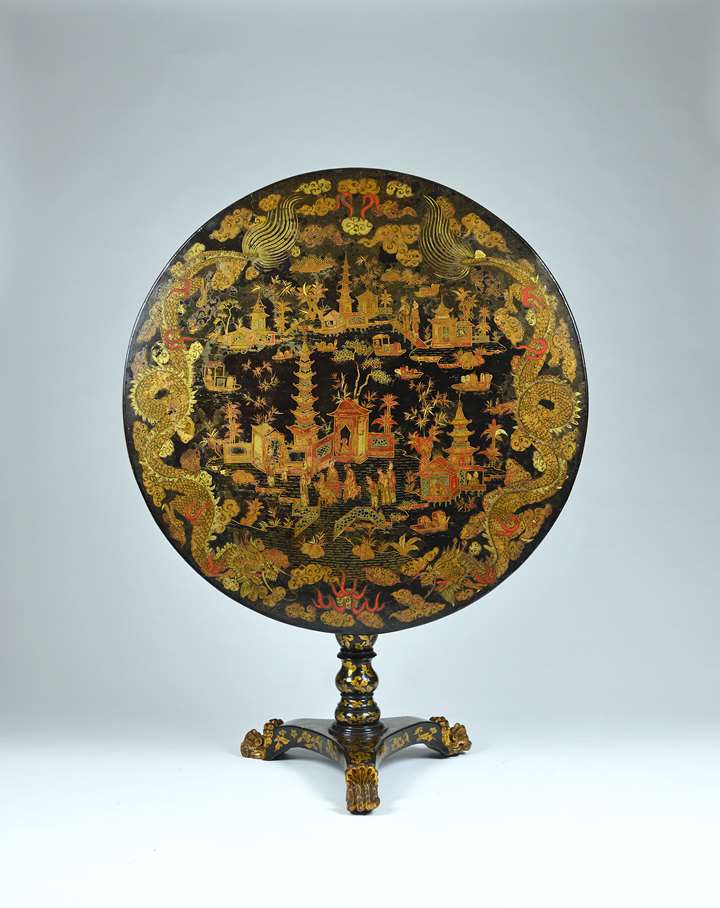 A Fine Chinese Export Lacquer Circular Tilt Top Table